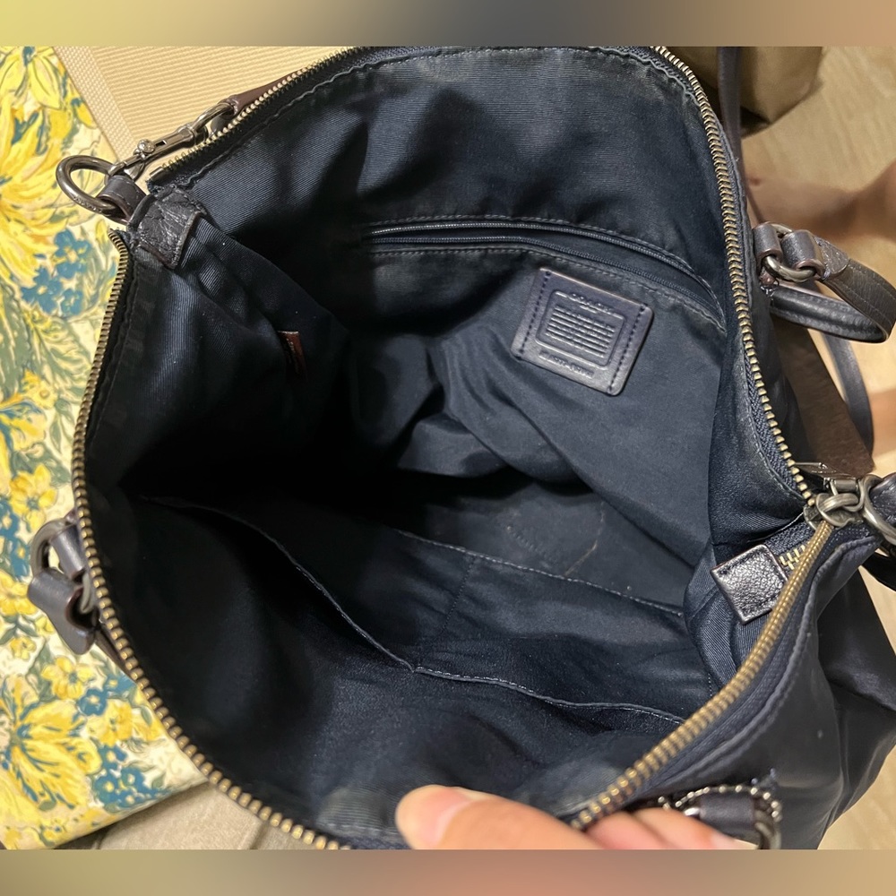 Coach crossbody nylon and leather bag (fits laptop) - Picture 5 of 5